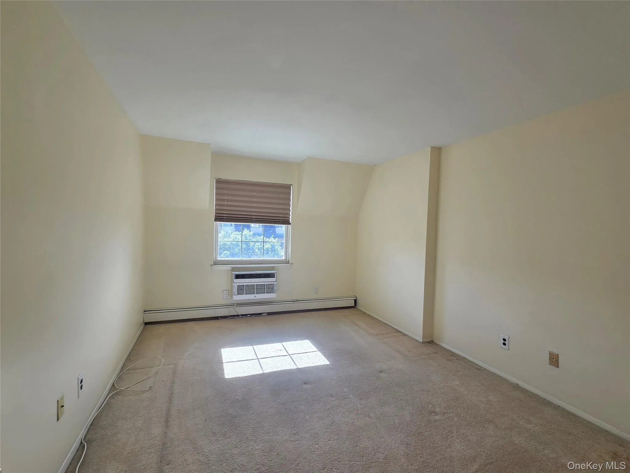 12-29 Diane Place, New York, NY, 3 Bedrooms Bedrooms, 6 Rooms Rooms,2 BathroomsBathrooms,Residential Lease,For Rent,Diane,0,1011449 12-29 Diane Place, New York, NY, 3 Bedrooms Bedrooms, 6 Rooms Rooms,2 BathroomsBathrooms,Residential Lease,For Rent,Diane,0,1011449