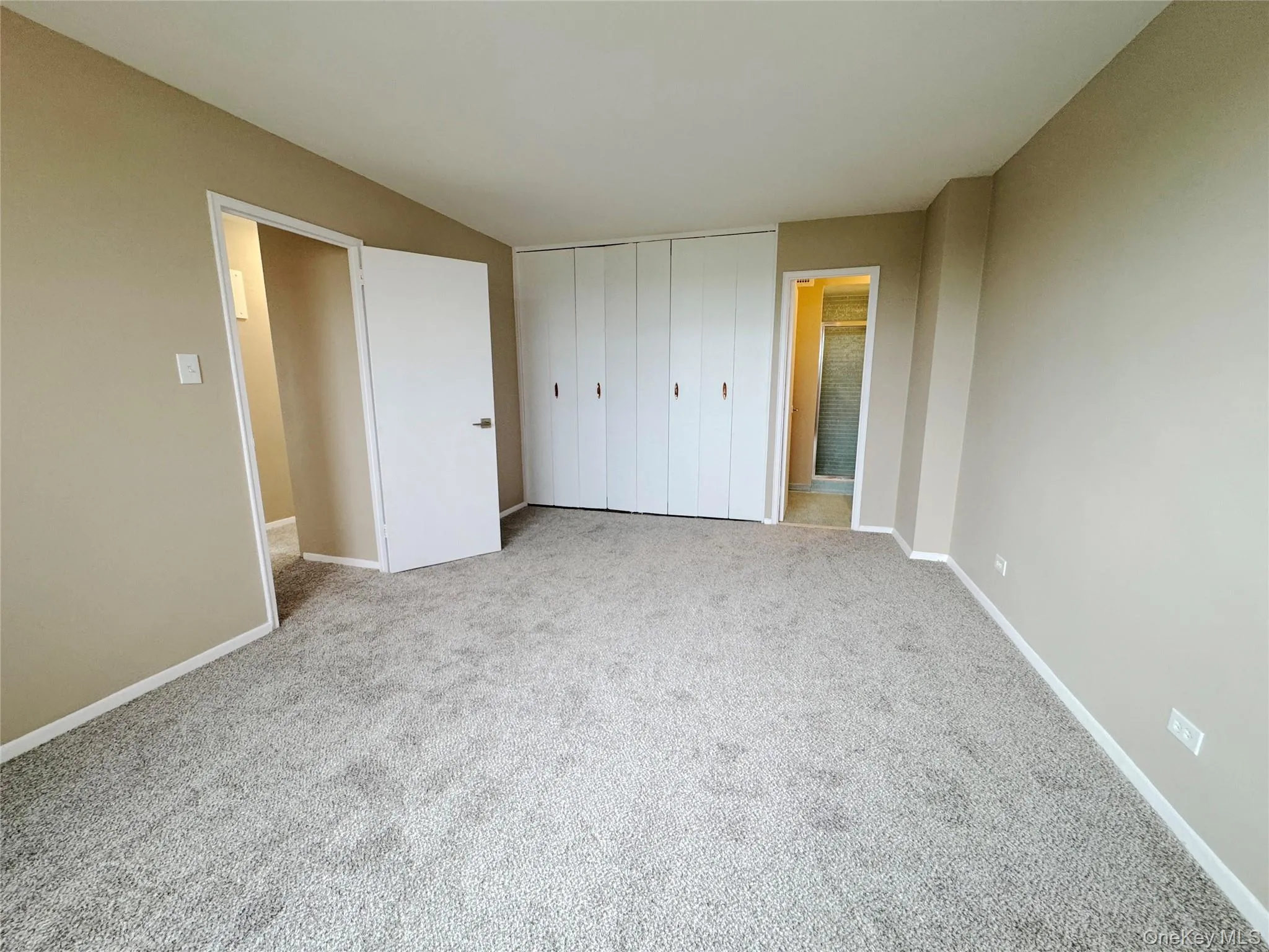 61-20 Grand Central Parkway, New York, NY, 2 Bedrooms Bedrooms, 5 Rooms Rooms,2 BathroomsBathrooms,Residential,For Rent,Grand Central,0,1011451 61-20 Grand Central Parkway, New York, NY, 2 Bedrooms Bedrooms, 5 Rooms Rooms,2 BathroomsBathrooms,Residential,For Rent,Grand Central,0,1011451