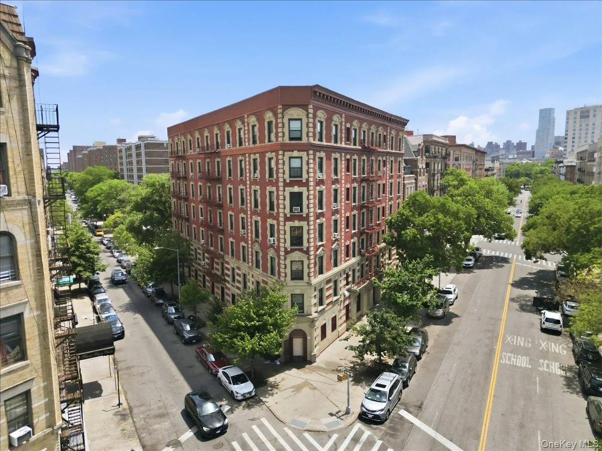 92 Saint Nicholas Avenue, New York, NY, 3 Bedrooms Bedrooms, 6 Rooms Rooms,1 BathroomBathrooms,Residential,For Rent,Saint Nicholas,0,1011454 92 Saint Nicholas Avenue, New York, NY, 3 Bedrooms Bedrooms, 6 Rooms Rooms,1 BathroomBathrooms,Residential,For Rent,Saint Nicholas,0,1011454