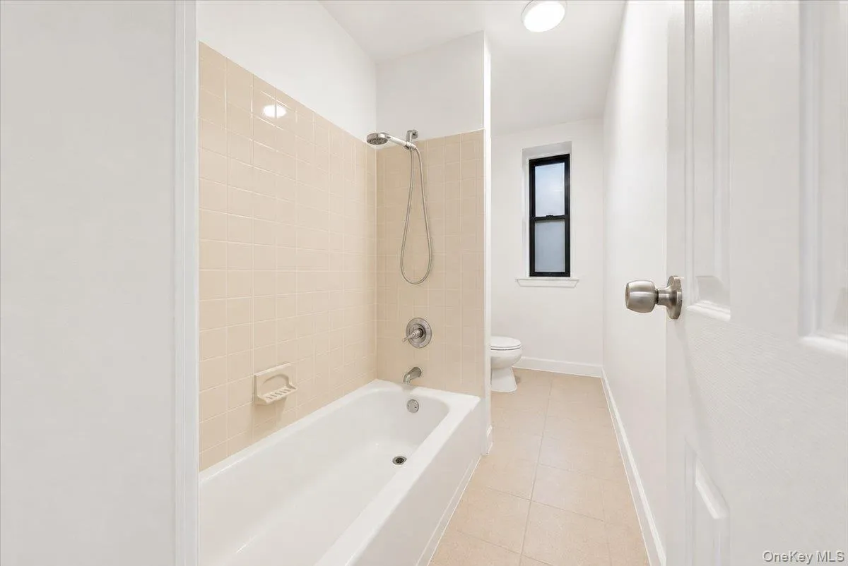 92 Saint Nicholas Avenue, New York, NY, 3 Bedrooms Bedrooms, 6 Rooms Rooms,1 BathroomBathrooms,Residential,For Rent,Saint Nicholas,0,1011454 92 Saint Nicholas Avenue, New York, NY, 3 Bedrooms Bedrooms, 6 Rooms Rooms,1 BathroomBathrooms,Residential,For Rent,Saint Nicholas,0,1011454