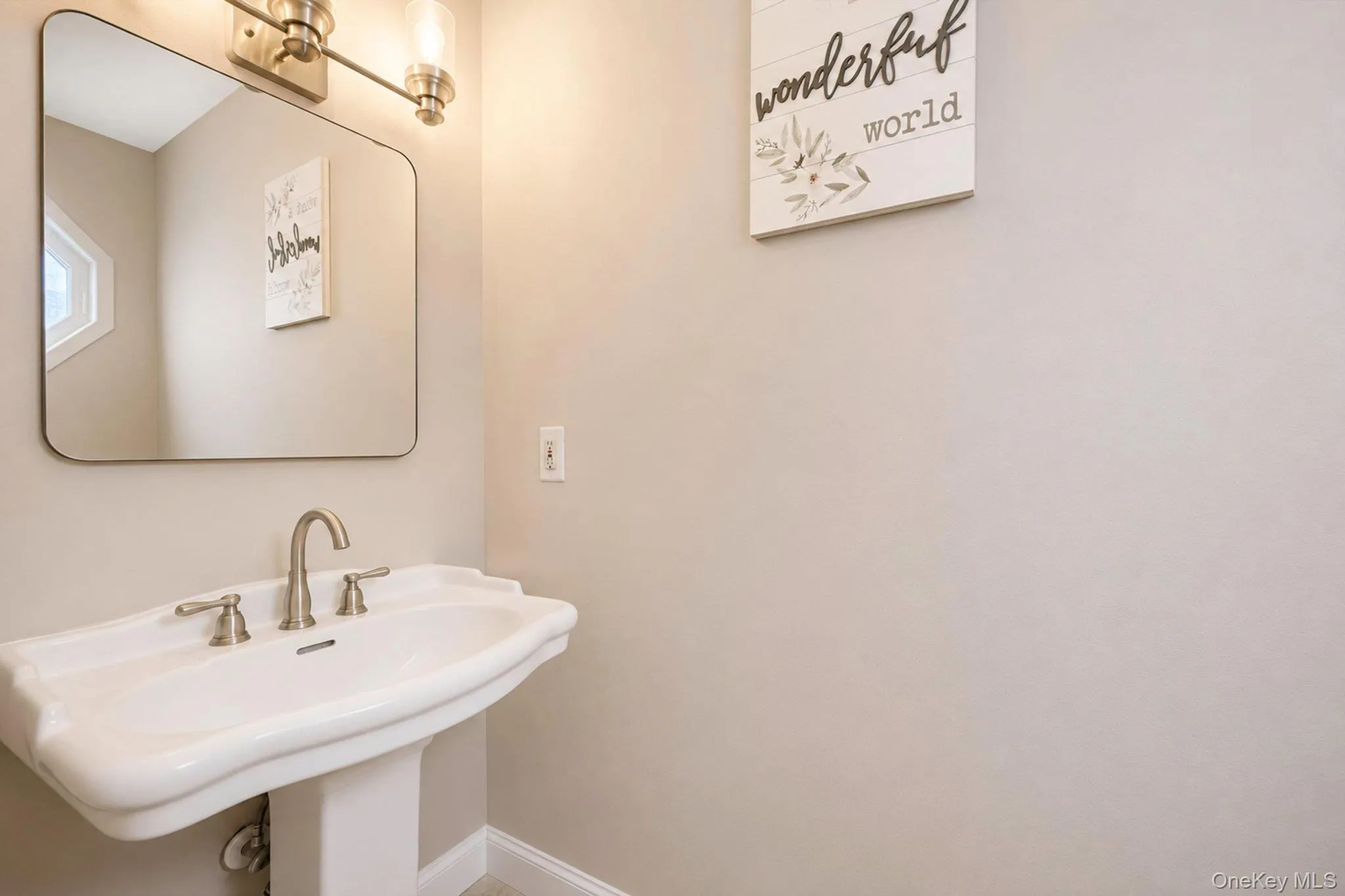 1 Thrush Path, Brookhaven, NY, 2 Bedrooms Bedrooms, 6 Rooms Rooms,1 BathroomBathrooms,Residential,For Rent,Thrush,0,1011456 1 Thrush Path, Brookhaven, NY, 2 Bedrooms Bedrooms, 6 Rooms Rooms,1 BathroomBathrooms,Residential,For Rent,Thrush,0,1011456