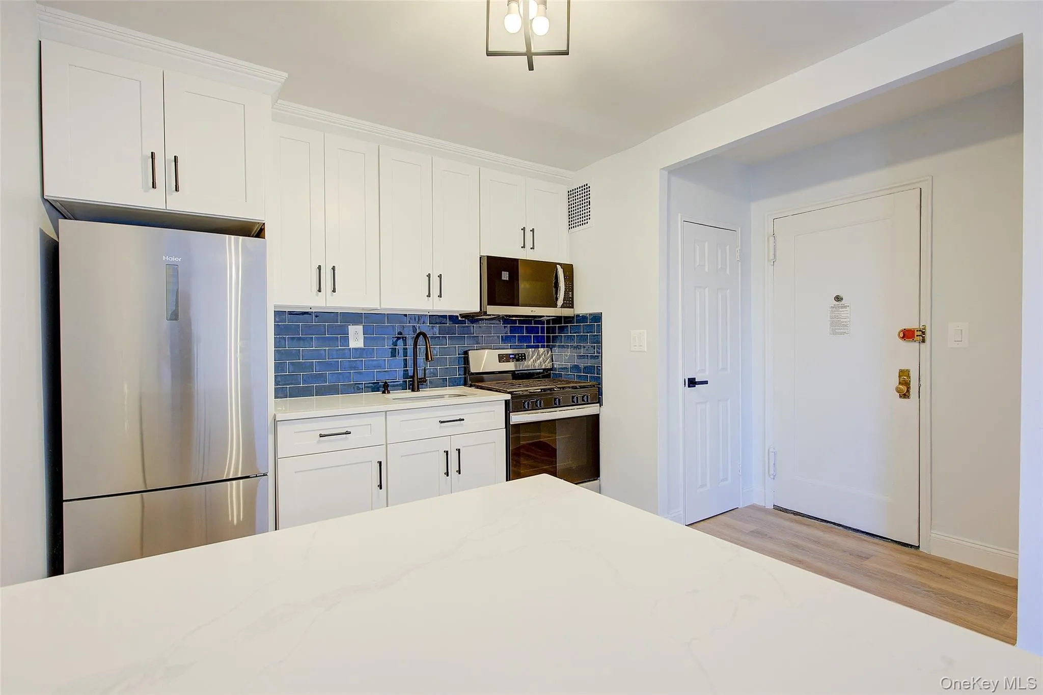 37-50 87th Street, New York, NY, 2 Rooms Rooms,1 BathroomBathrooms,Residential,For Rent,87th,0,1011460 37-50 87th Street, New York, NY, 2 Rooms Rooms,1 BathroomBathrooms,Residential,For Rent,87th,0,1011460