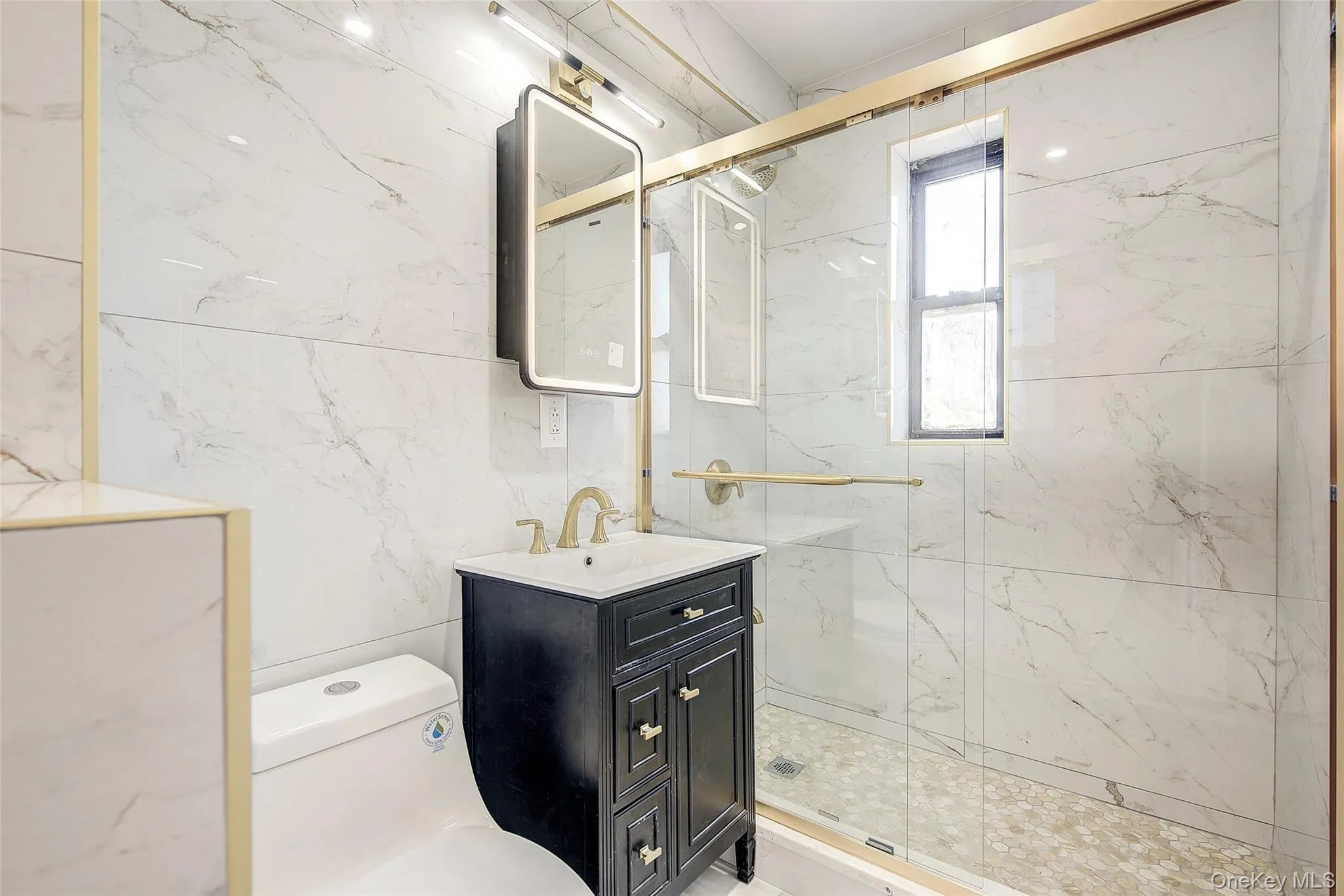 37-50 87th Street, New York, NY, 2 Rooms Rooms,1 BathroomBathrooms,Residential,For Rent,87th,0,1011460 37-50 87th Street, New York, NY, 2 Rooms Rooms,1 BathroomBathrooms,Residential,For Rent,87th,0,1011460