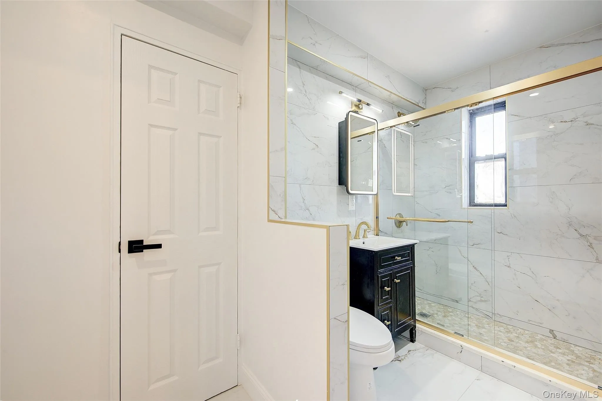 37-50 87th Street, New York, NY, 2 Rooms Rooms,1 BathroomBathrooms,Residential,For Rent,87th,0,1011460 37-50 87th Street, New York, NY, 2 Rooms Rooms,1 BathroomBathrooms,Residential,For Rent,87th,0,1011460