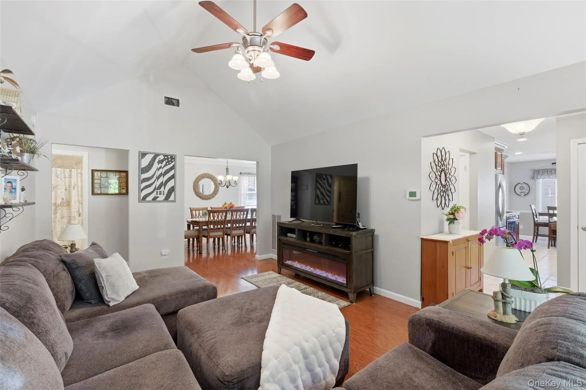 10 Pheasant Trail, Brookhaven, NY, 2 Bedrooms Bedrooms, 5 Rooms Rooms,2 BathroomsBathrooms,Residential,For Rent,Pheasant,0,1011461 10 Pheasant Trail, Brookhaven, NY, 2 Bedrooms Bedrooms, 5 Rooms Rooms,2 BathroomsBathrooms,Residential,For Rent,Pheasant,0,1011461