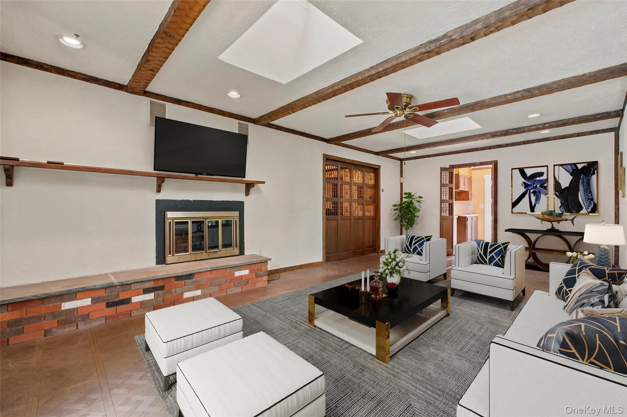 Virtually staged w/furniture. Virtually staged w/furniture.