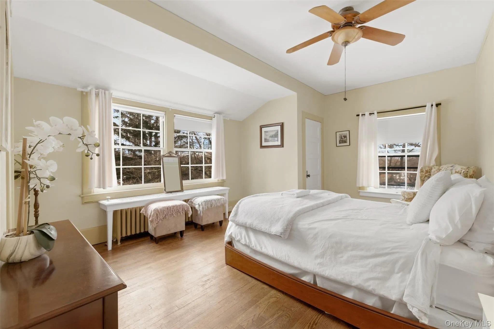 5 Trinity Place, Cornwall, NY, 6 Bedrooms Bedrooms, 15 Rooms Rooms,5 BathroomsBathrooms,Residential Lease,For Rent,Trinity,0,1011466 5 Trinity Place, Cornwall, NY, 6 Bedrooms Bedrooms, 15 Rooms Rooms,5 BathroomsBathrooms,Residential Lease,For Rent,Trinity,0,1011466