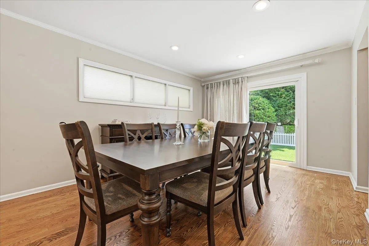 33 Pell Terrace, Hempstead, NY, 4 Bedrooms Bedrooms, 8 Rooms Rooms,3 BathroomsBathrooms,Residential,For Rent,Pell,0,1011468 33 Pell Terrace, Hempstead, NY, 4 Bedrooms Bedrooms, 8 Rooms Rooms,3 BathroomsBathrooms,Residential,For Rent,Pell,0,1011468