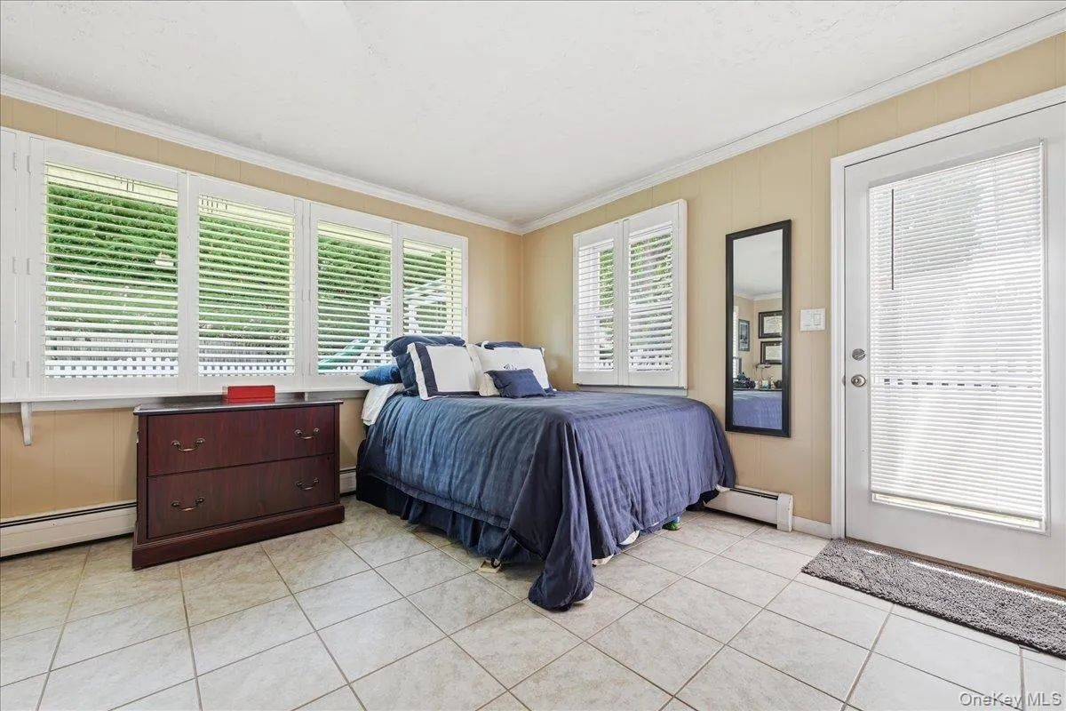 33 Pell Terrace, Hempstead, NY, 4 Bedrooms Bedrooms, 8 Rooms Rooms,3 BathroomsBathrooms,Residential,For Rent,Pell,0,1011468 33 Pell Terrace, Hempstead, NY, 4 Bedrooms Bedrooms, 8 Rooms Rooms,3 BathroomsBathrooms,Residential,For Rent,Pell,0,1011468