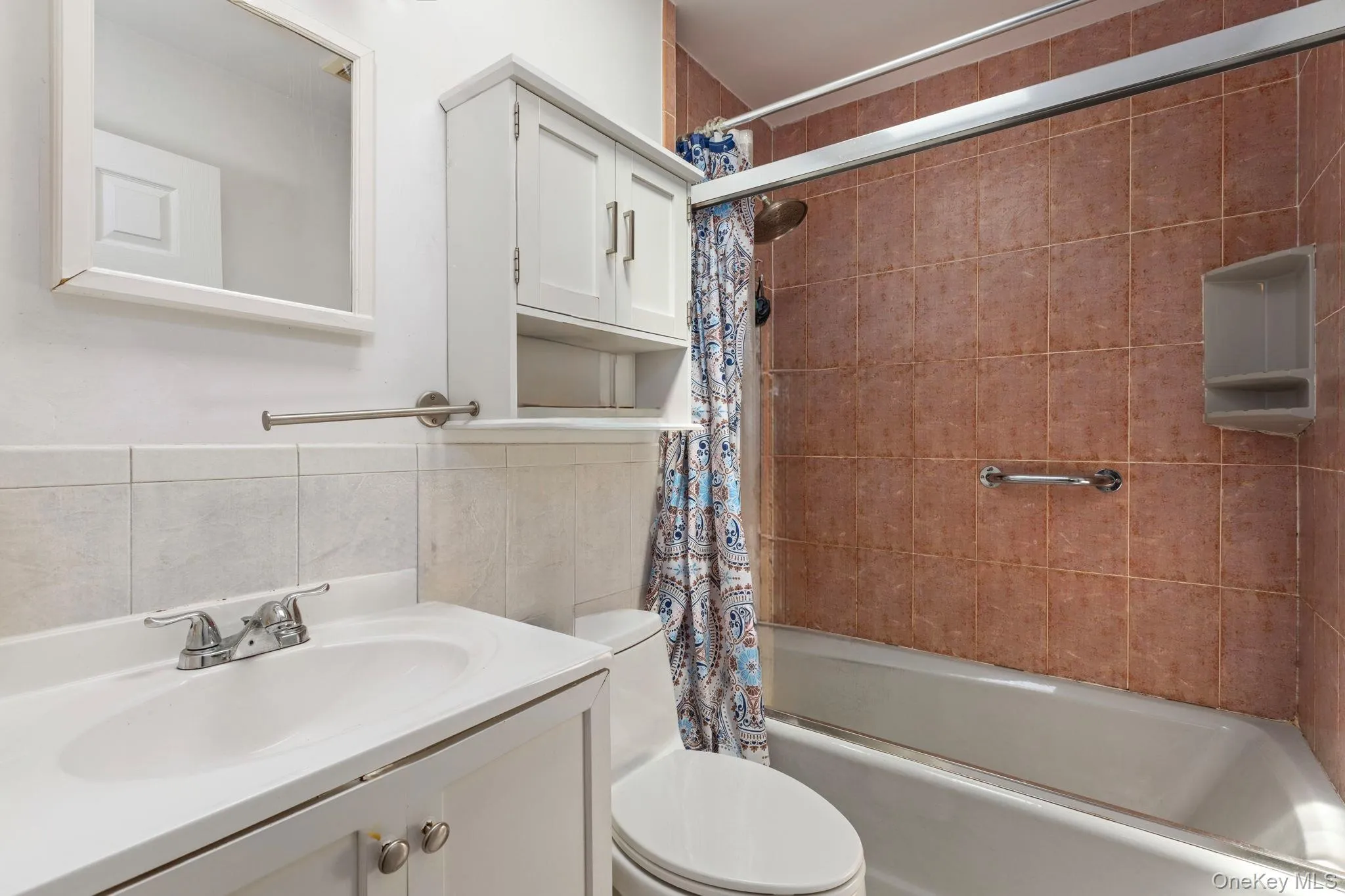 6722 211th Street, New York, NY, 3 Bedrooms Bedrooms, 6 Rooms Rooms,1 BathroomBathrooms,Residential,For Rent,211th,0,1011475 6722 211th Street, New York, NY, 3 Bedrooms Bedrooms, 6 Rooms Rooms,1 BathroomBathrooms,Residential,For Rent,211th,0,1011475