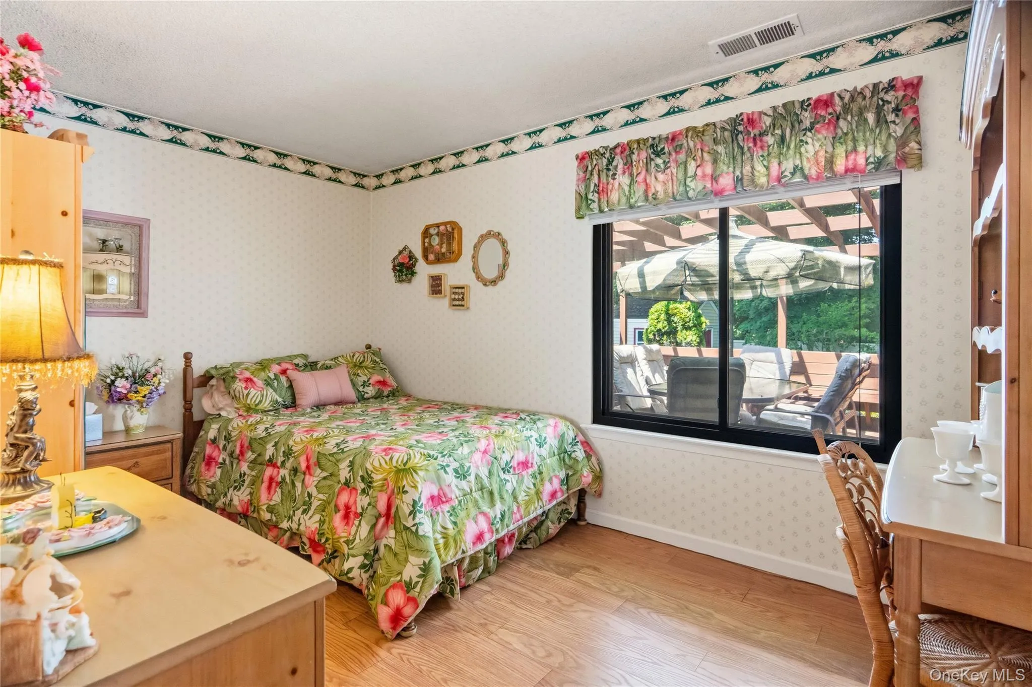 The adjoining 2nd bedroom also provides a large window and standard closet. The adjoining 2nd bedroom also provides a large window and standard closet.
