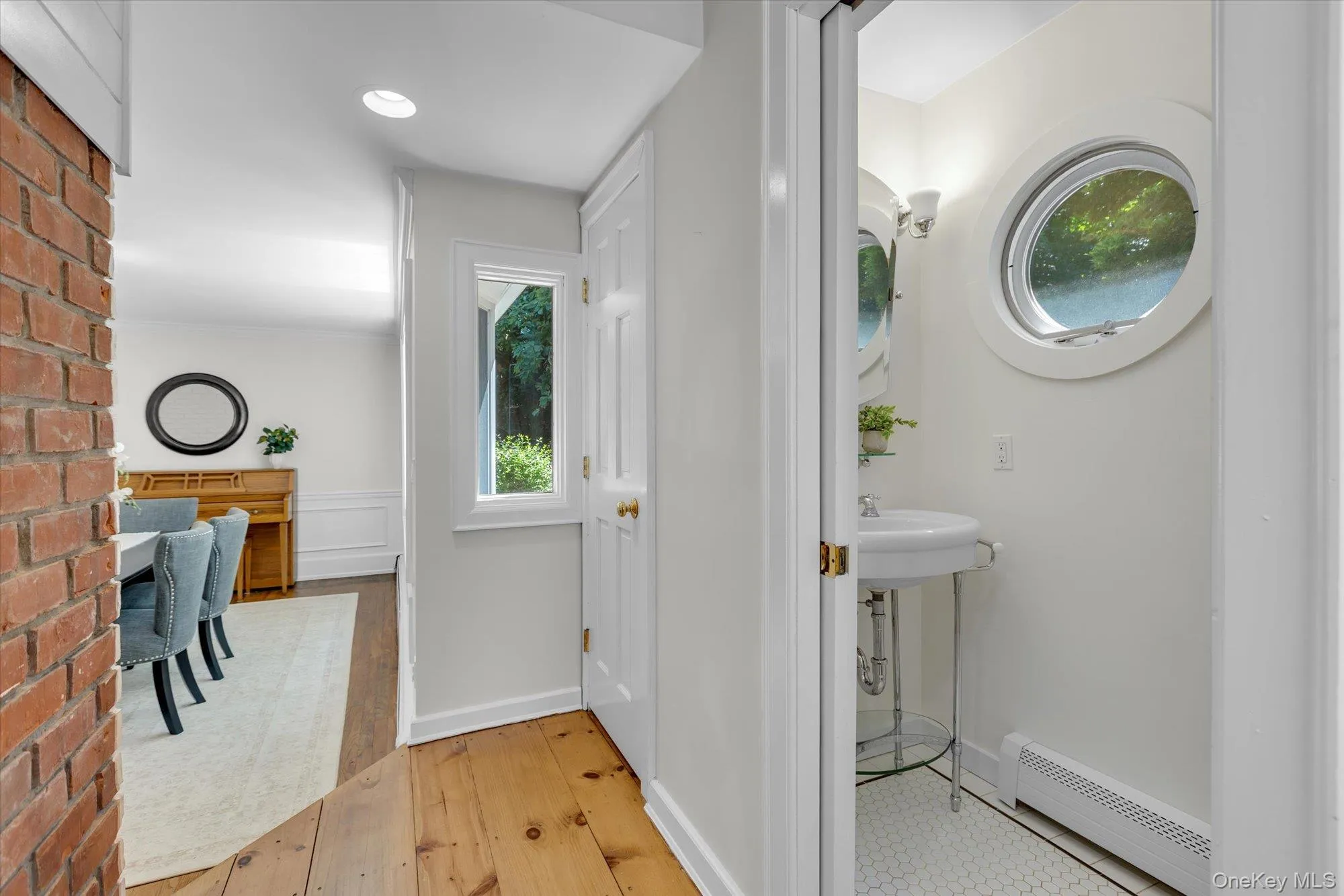 Powder Room Powder Room