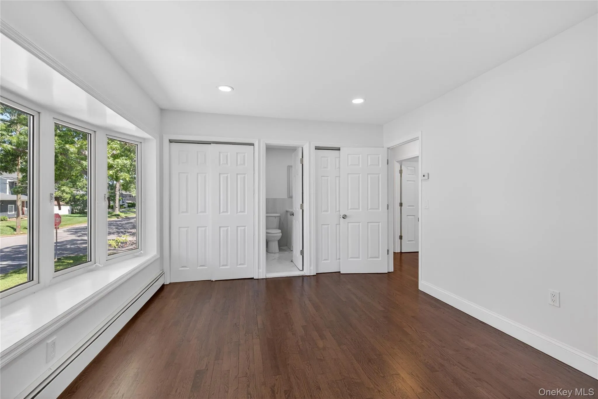 370 Chelsea Avenue, West Babylon, NY, 5 Bedrooms Bedrooms, 7 Rooms Rooms,2 BathroomsBathrooms,Residential,For Rent,Chelsea,0,1011479 370 Chelsea Avenue, West Babylon, NY, 5 Bedrooms Bedrooms, 7 Rooms Rooms,2 BathroomsBathrooms,Residential,For Rent,Chelsea,0,1011479