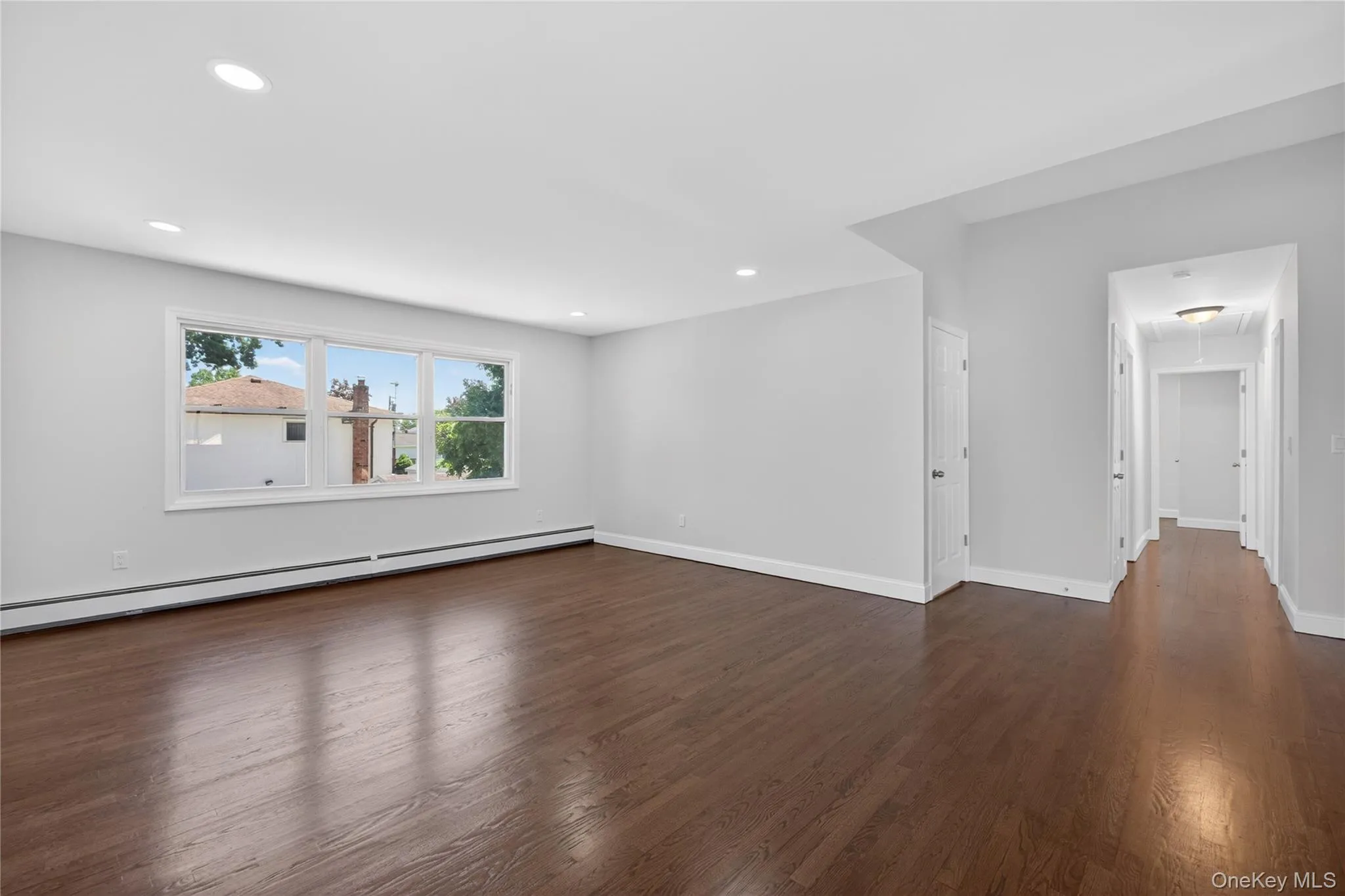 370 Chelsea Avenue, West Babylon, NY, 5 Bedrooms Bedrooms, 7 Rooms Rooms,2 BathroomsBathrooms,Residential,For Rent,Chelsea,0,1011479 370 Chelsea Avenue, West Babylon, NY, 5 Bedrooms Bedrooms, 7 Rooms Rooms,2 BathroomsBathrooms,Residential,For Rent,Chelsea,0,1011479