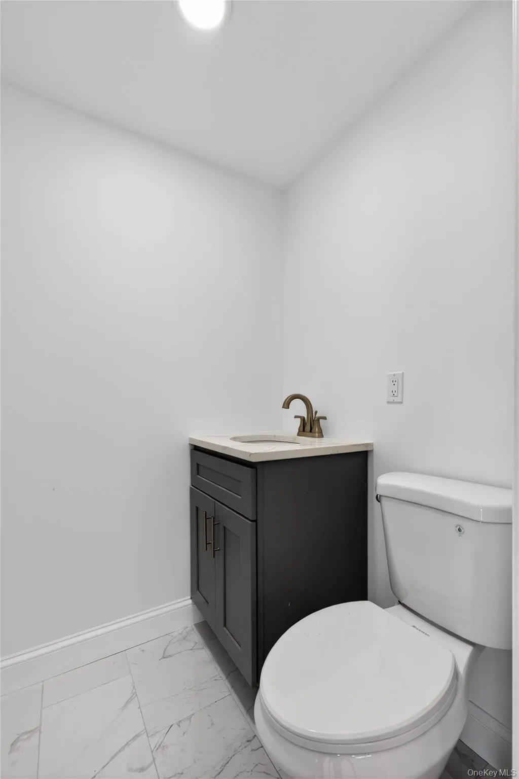 370 Chelsea Avenue, West Babylon, NY, 5 Bedrooms Bedrooms, 7 Rooms Rooms,2 BathroomsBathrooms,Residential,For Rent,Chelsea,0,1011479 370 Chelsea Avenue, West Babylon, NY, 5 Bedrooms Bedrooms, 7 Rooms Rooms,2 BathroomsBathrooms,Residential,For Rent,Chelsea,0,1011479