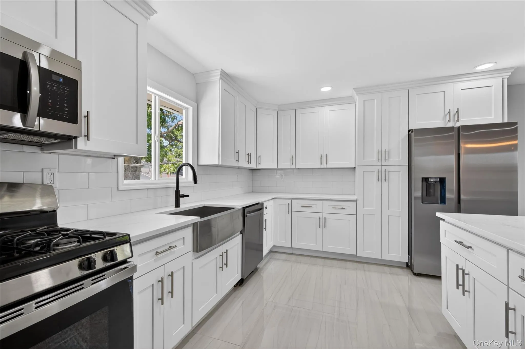 370 Chelsea Avenue, West Babylon, NY, 5 Bedrooms Bedrooms, 7 Rooms Rooms,2 BathroomsBathrooms,Residential,For Rent,Chelsea,0,1011479 370 Chelsea Avenue, West Babylon, NY, 5 Bedrooms Bedrooms, 7 Rooms Rooms,2 BathroomsBathrooms,Residential,For Rent,Chelsea,0,1011479
