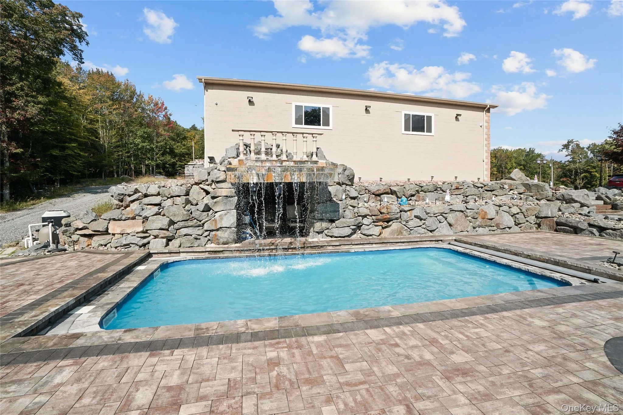 210 Grey Road, Fallsburg, NY, 8 Bedrooms Bedrooms, 18 Rooms Rooms,5 BathroomsBathrooms,Residential,For Rent,Grey,0,1011484 210 Grey Road, Fallsburg, NY, 8 Bedrooms Bedrooms, 18 Rooms Rooms,5 BathroomsBathrooms,Residential,For Rent,Grey,0,1011484