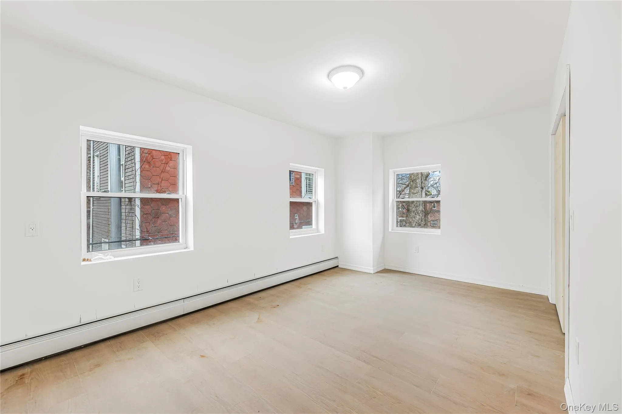 389 Jerome Street, New York, NY, 3 Bedrooms Bedrooms, 6 Rooms Rooms,1 BathroomBathrooms,Residential Lease,For Rent,Jerome,0,1011485 389 Jerome Street, New York, NY, 3 Bedrooms Bedrooms, 6 Rooms Rooms,1 BathroomBathrooms,Residential Lease,For Rent,Jerome,0,1011485