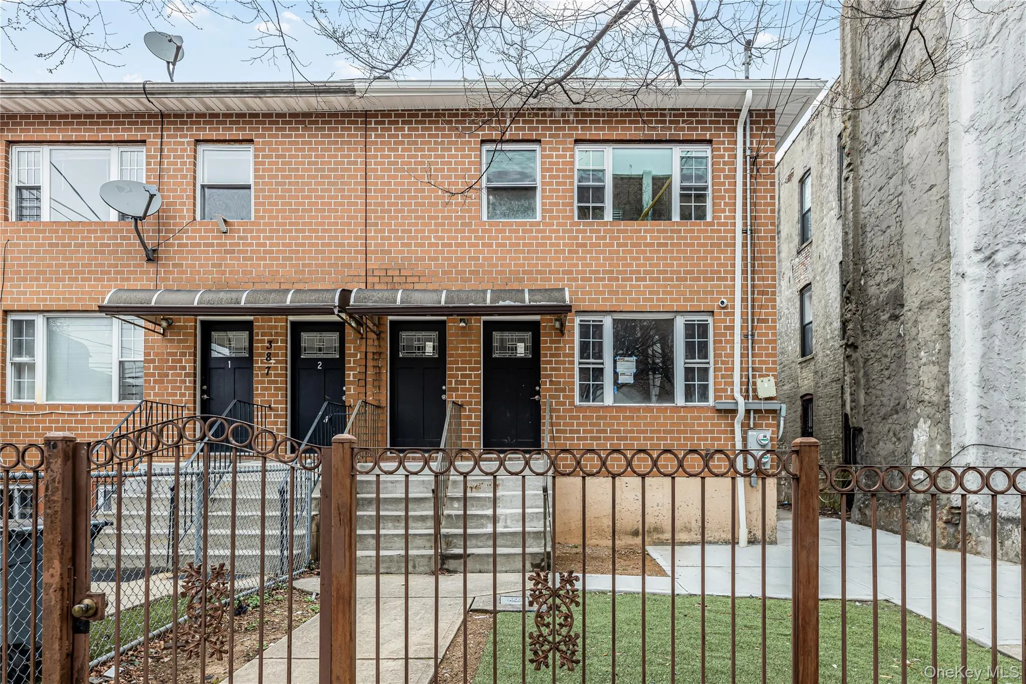 389 Jerome Street, New York, NY, 3 Bedrooms Bedrooms, 6 Rooms Rooms,1 BathroomBathrooms,Residential Lease,For Rent,Jerome,0,1011485 389 Jerome Street, New York, NY, 3 Bedrooms Bedrooms, 6 Rooms Rooms,1 BathroomBathrooms,Residential Lease,For Rent,Jerome,0,1011485