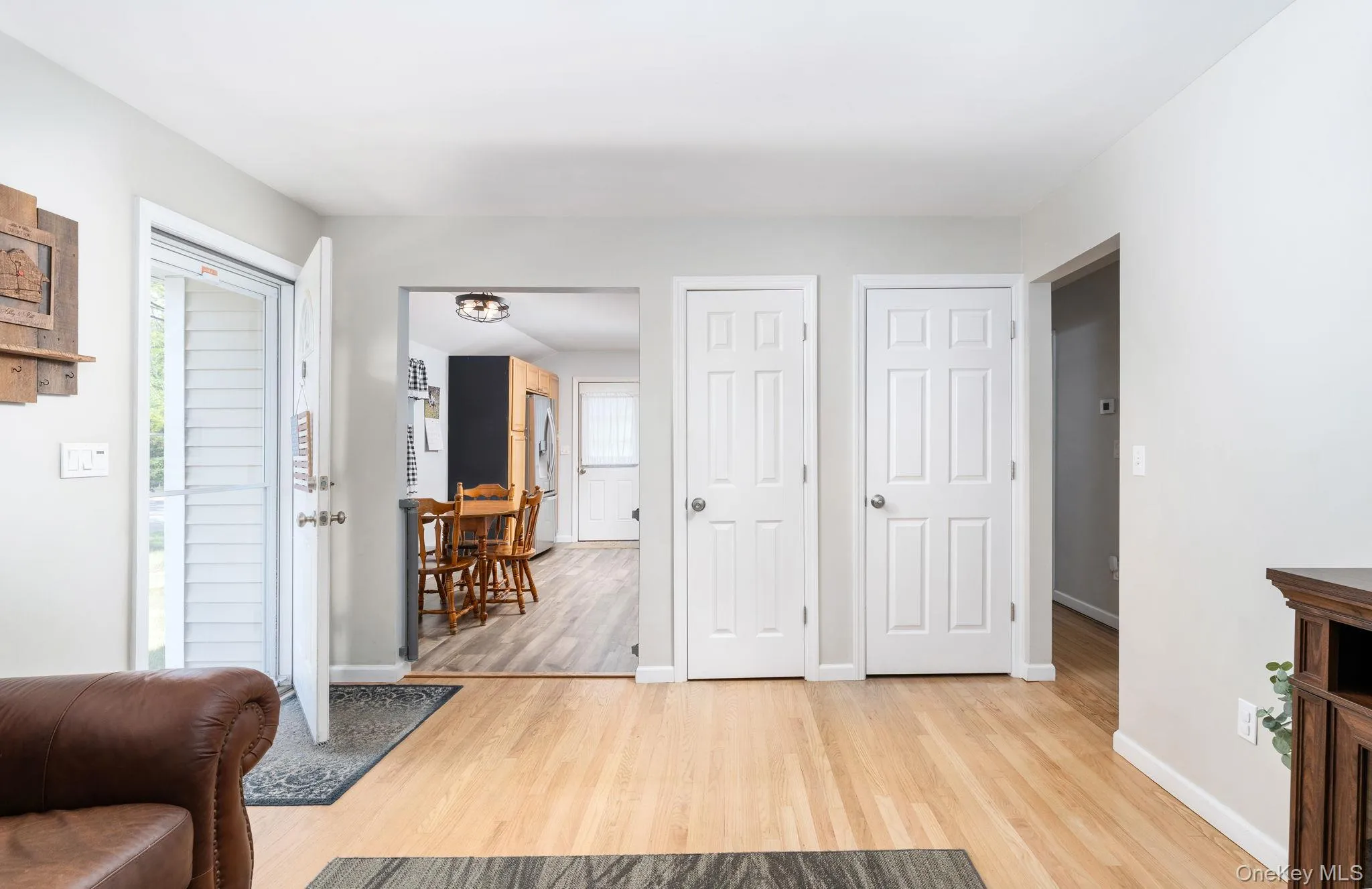 96 Columbus Avenue, Brookhaven, NY, 3 Bedrooms Bedrooms, 7 Rooms Rooms,1 BathroomBathrooms,Residential,For Rent,Columbus,0,1011486 96 Columbus Avenue, Brookhaven, NY, 3 Bedrooms Bedrooms, 7 Rooms Rooms,1 BathroomBathrooms,Residential,For Rent,Columbus,0,1011486