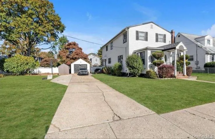 120 Memphis Ave, Hempstead, NY, 4 Bedrooms Bedrooms, 11 Rooms Rooms,3 BathroomsBathrooms,Residential,For Rent,Memphis Ave,0,1011490 120 Memphis Ave, Hempstead, NY, 4 Bedrooms Bedrooms, 11 Rooms Rooms,3 BathroomsBathrooms,Residential,For Rent,Memphis Ave,0,1011490