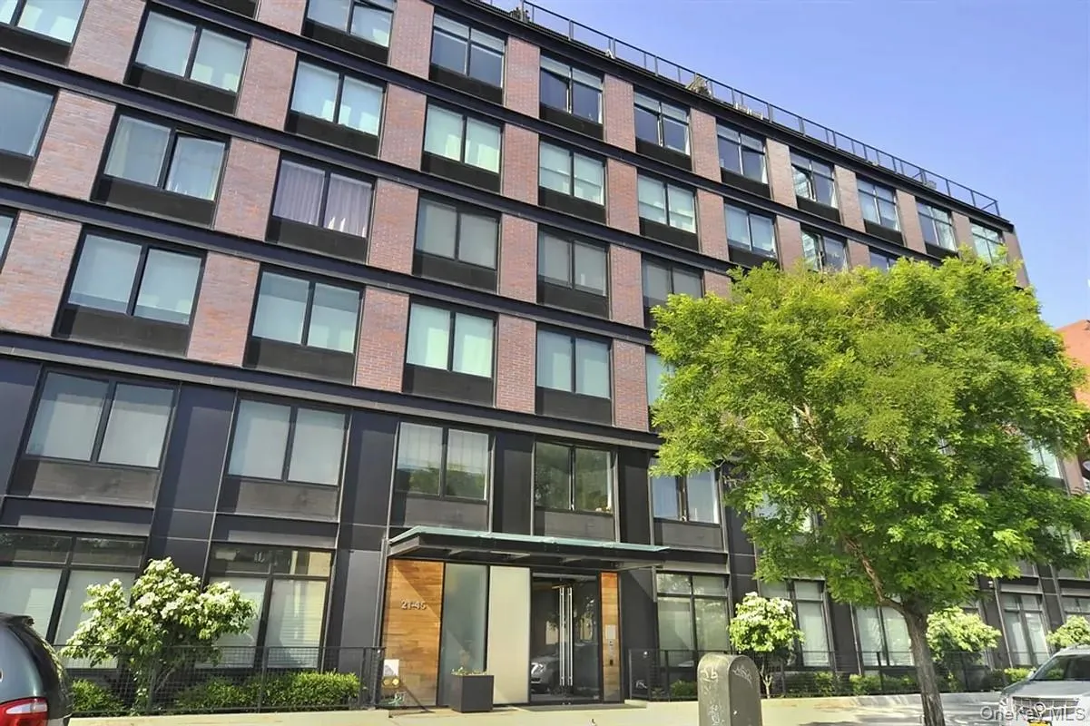 2145 44th Drive, New York, NY, 1 Room Rooms,1 BathroomBathrooms,Residential,For Rent,44th,0,1011491 2145 44th Drive, New York, NY, 1 Room Rooms,1 BathroomBathrooms,Residential,For Rent,44th,0,1011491