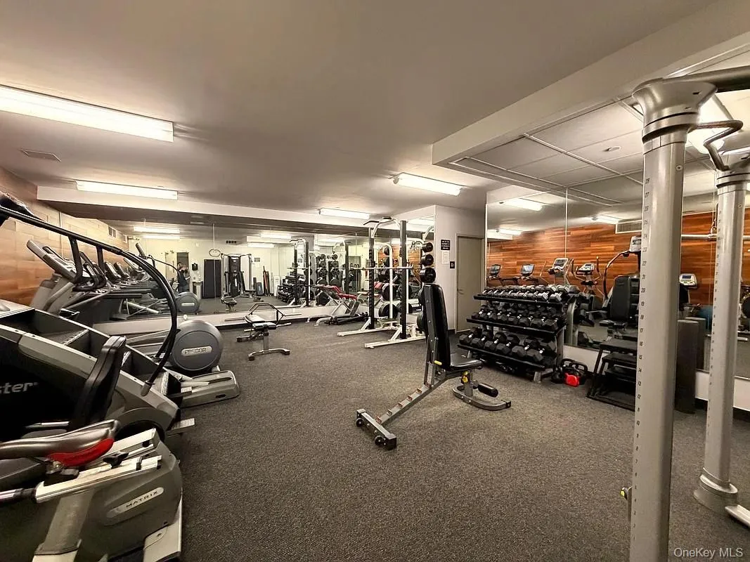 2145 44th Drive, New York, NY, 1 Room Rooms,1 BathroomBathrooms,Residential,For Rent,44th,0,1011491 2145 44th Drive, New York, NY, 1 Room Rooms,1 BathroomBathrooms,Residential,For Rent,44th,0,1011491