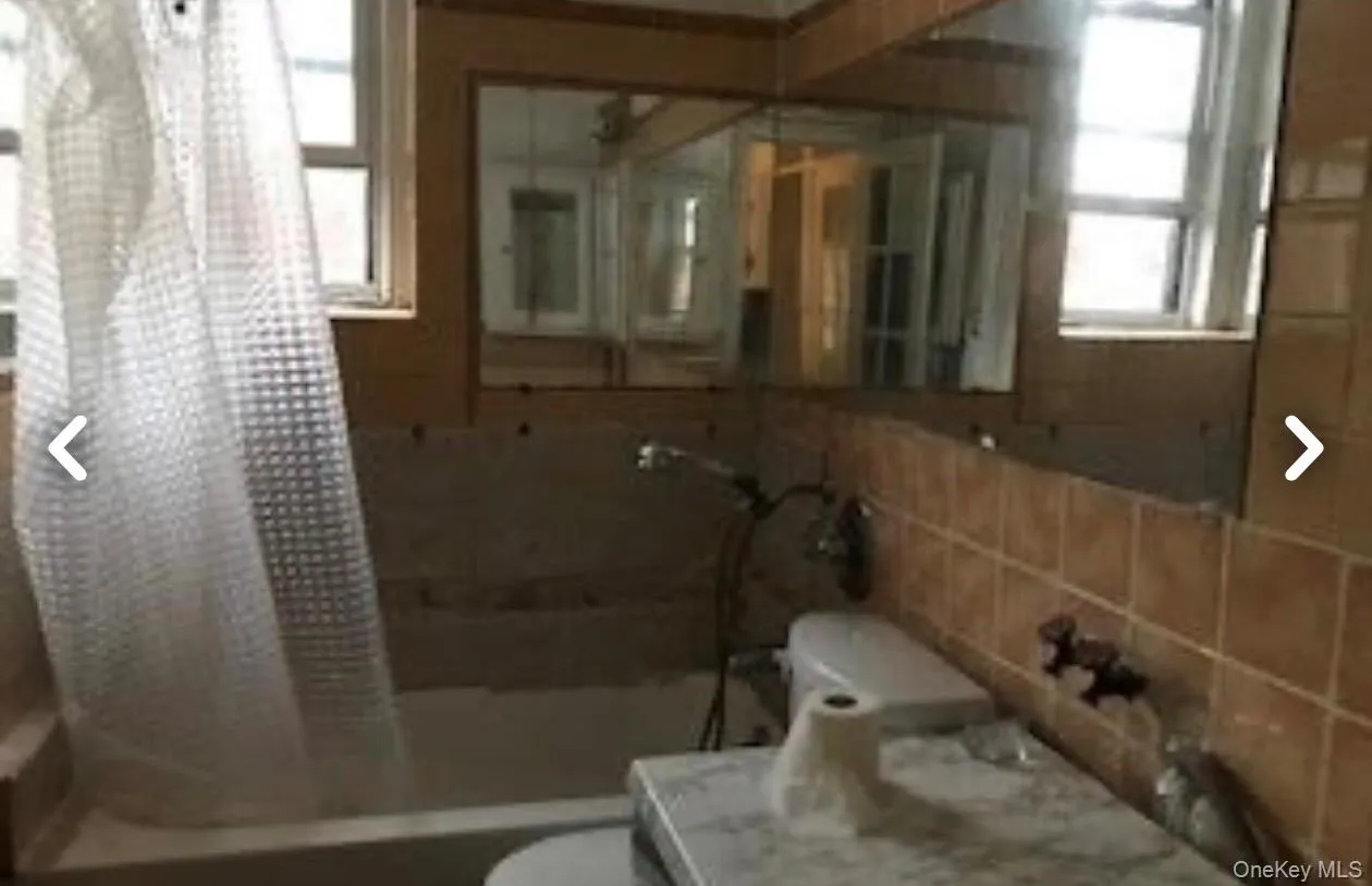 111-45 76th drive, New York, NY, 3 Rooms Rooms,1 BathroomBathrooms,Residential,For Rent,76th drive,0,1011498 111-45 76th drive, New York, NY, 3 Rooms Rooms,1 BathroomBathrooms,Residential,For Rent,76th drive,0,1011498