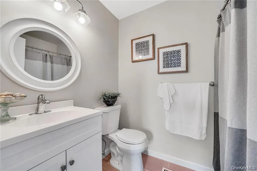2 Goldsmith Court, Blooming Grove, NY, 2 Bedrooms Bedrooms, 5 Rooms Rooms,2 BathroomsBathrooms,Residential Lease,For Rent,Goldsmith,0,1011502 2 Goldsmith Court, Blooming Grove, NY, 2 Bedrooms Bedrooms, 5 Rooms Rooms,2 BathroomsBathrooms,Residential Lease,For Rent,Goldsmith,0,1011502