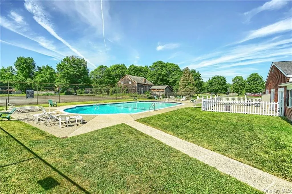 2 Goldsmith Court, Blooming Grove, NY, 2 Bedrooms Bedrooms, 5 Rooms Rooms,2 BathroomsBathrooms,Residential Lease,For Rent,Goldsmith,0,1011502 2 Goldsmith Court, Blooming Grove, NY, 2 Bedrooms Bedrooms, 5 Rooms Rooms,2 BathroomsBathrooms,Residential Lease,For Rent,Goldsmith,0,1011502