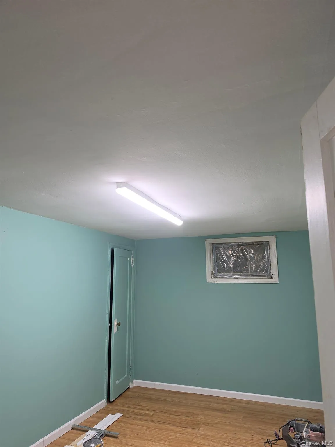 412 Keller Avenue, Hempstead, NY, 1 Bedroom Bedrooms, 4 Rooms Rooms,1 BathroomBathrooms,Residential Lease,For Rent,Keller,0,1011504 412 Keller Avenue, Hempstead, NY, 1 Bedroom Bedrooms, 4 Rooms Rooms,1 BathroomBathrooms,Residential Lease,For Rent,Keller,0,1011504