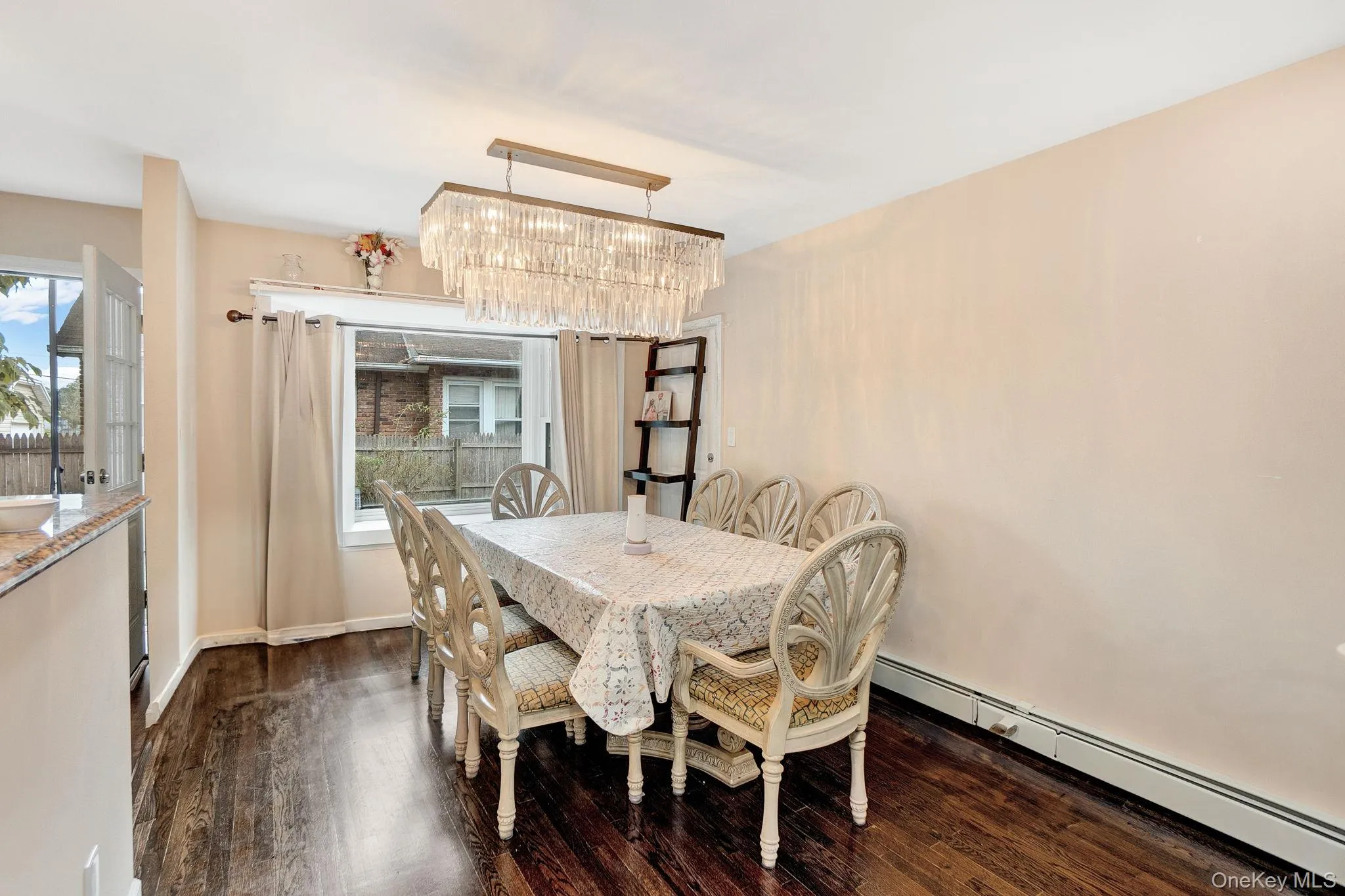 57 1st Street, Oyster Bay, NY, 5 Bedrooms Bedrooms, 9 Rooms Rooms,3 BathroomsBathrooms,Residential,For Rent,1st,0,1011505 57 1st Street, Oyster Bay, NY, 5 Bedrooms Bedrooms, 9 Rooms Rooms,3 BathroomsBathrooms,Residential,For Rent,1st,0,1011505