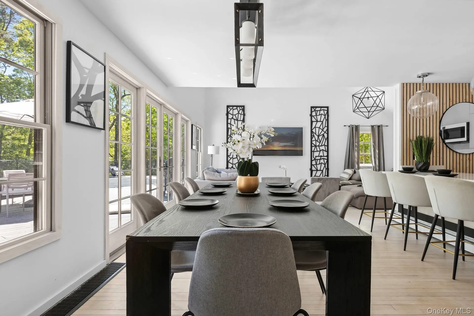 12 North Quarter Rd, Southampton, NY, 4 Bedrooms Bedrooms, 10 Rooms Rooms,3 BathroomsBathrooms,Residential,For Rent,North Quarter Rd,0,1011511 12 North Quarter Rd, Southampton, NY, 4 Bedrooms Bedrooms, 10 Rooms Rooms,3 BathroomsBathrooms,Residential,For Rent,North Quarter Rd,0,1011511