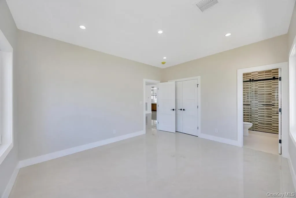 62 Haymaker Lane, Hempstead, NY, 5 Bedrooms Bedrooms, 10 Rooms Rooms,4 BathroomsBathrooms,Residential,For Rent,Haymaker,0,1011514 62 Haymaker Lane, Hempstead, NY, 5 Bedrooms Bedrooms, 10 Rooms Rooms,4 BathroomsBathrooms,Residential,For Rent,Haymaker,0,1011514