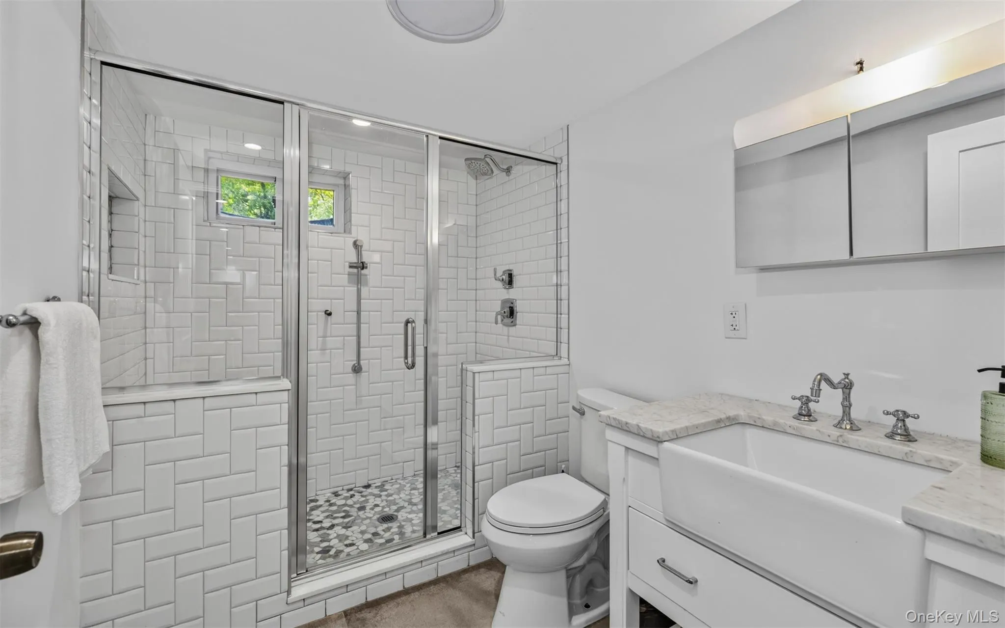 1 Aspen Avenue, Huntington, NY, 4 Bedrooms Bedrooms, 11 Rooms Rooms,3 BathroomsBathrooms,Residential,For Rent,Aspen,0,1011515 1 Aspen Avenue, Huntington, NY, 4 Bedrooms Bedrooms, 11 Rooms Rooms,3 BathroomsBathrooms,Residential,For Rent,Aspen,0,1011515