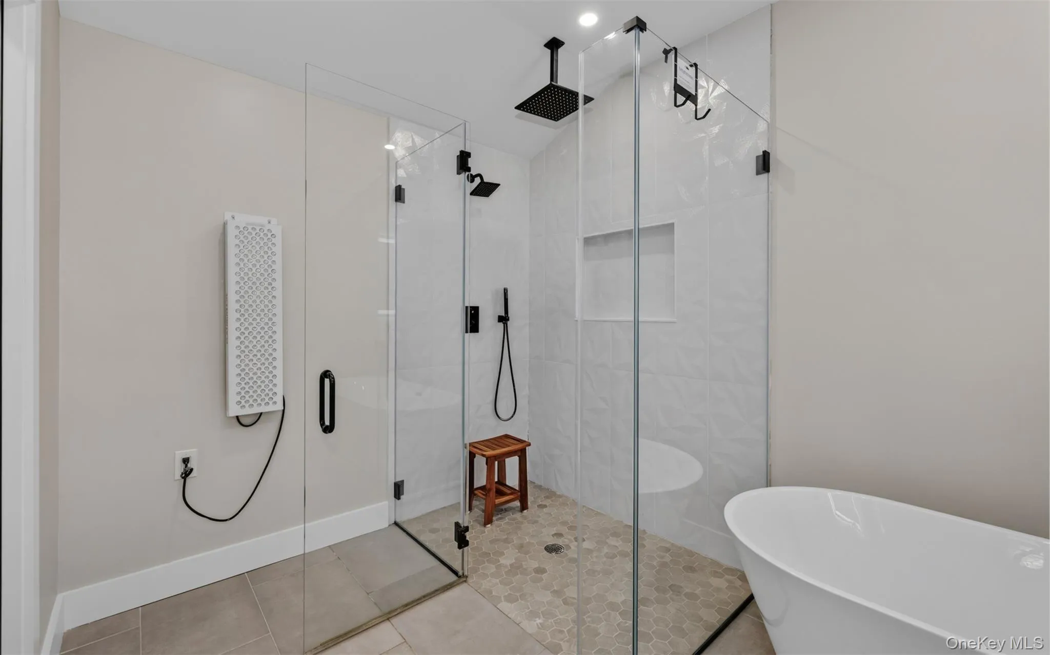 1 Aspen Avenue, Huntington, NY, 4 Bedrooms Bedrooms, 11 Rooms Rooms,3 BathroomsBathrooms,Residential,For Rent,Aspen,0,1011515 1 Aspen Avenue, Huntington, NY, 4 Bedrooms Bedrooms, 11 Rooms Rooms,3 BathroomsBathrooms,Residential,For Rent,Aspen,0,1011515