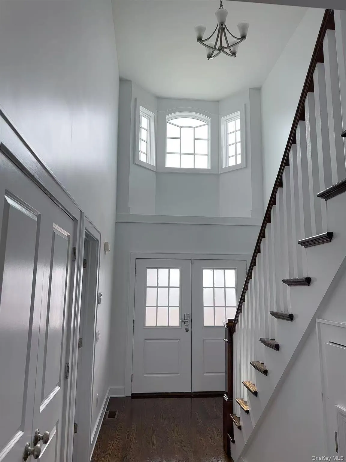 1 Lincoln Avenue, Oyster Bay, NY, 3 Bedrooms Bedrooms, 8 Rooms Rooms,3 BathroomsBathrooms,Residential,For Rent,Lincoln,0,1011516 1 Lincoln Avenue, Oyster Bay, NY, 3 Bedrooms Bedrooms, 8 Rooms Rooms,3 BathroomsBathrooms,Residential,For Rent,Lincoln,0,1011516