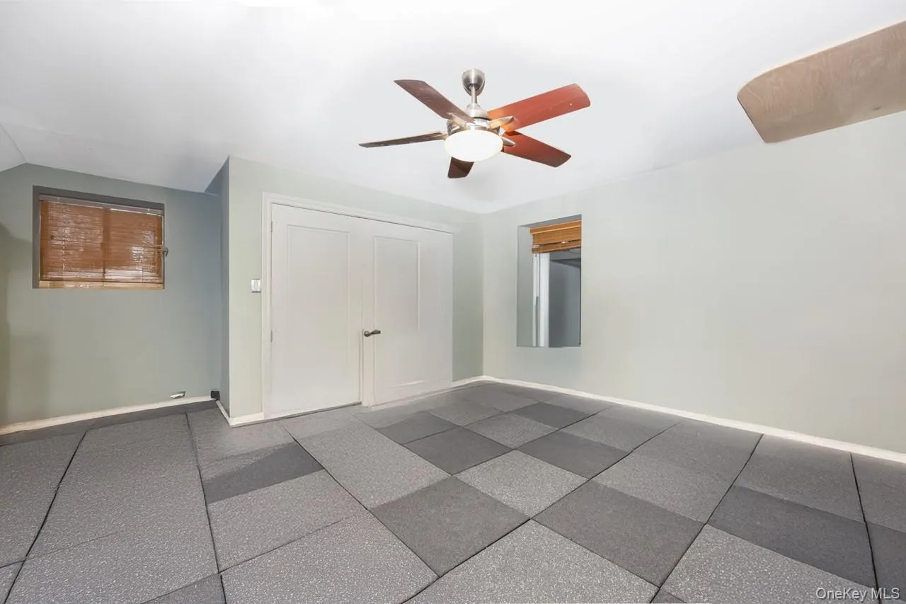 1680 lake Avenue, Hempstead, NY, 6 Bedrooms Bedrooms, 12 Rooms Rooms,5 BathroomsBathrooms,Residential,For Rent,lake,0,1011517 1680 lake Avenue, Hempstead, NY, 6 Bedrooms Bedrooms, 12 Rooms Rooms,5 BathroomsBathrooms,Residential,For Rent,lake,0,1011517