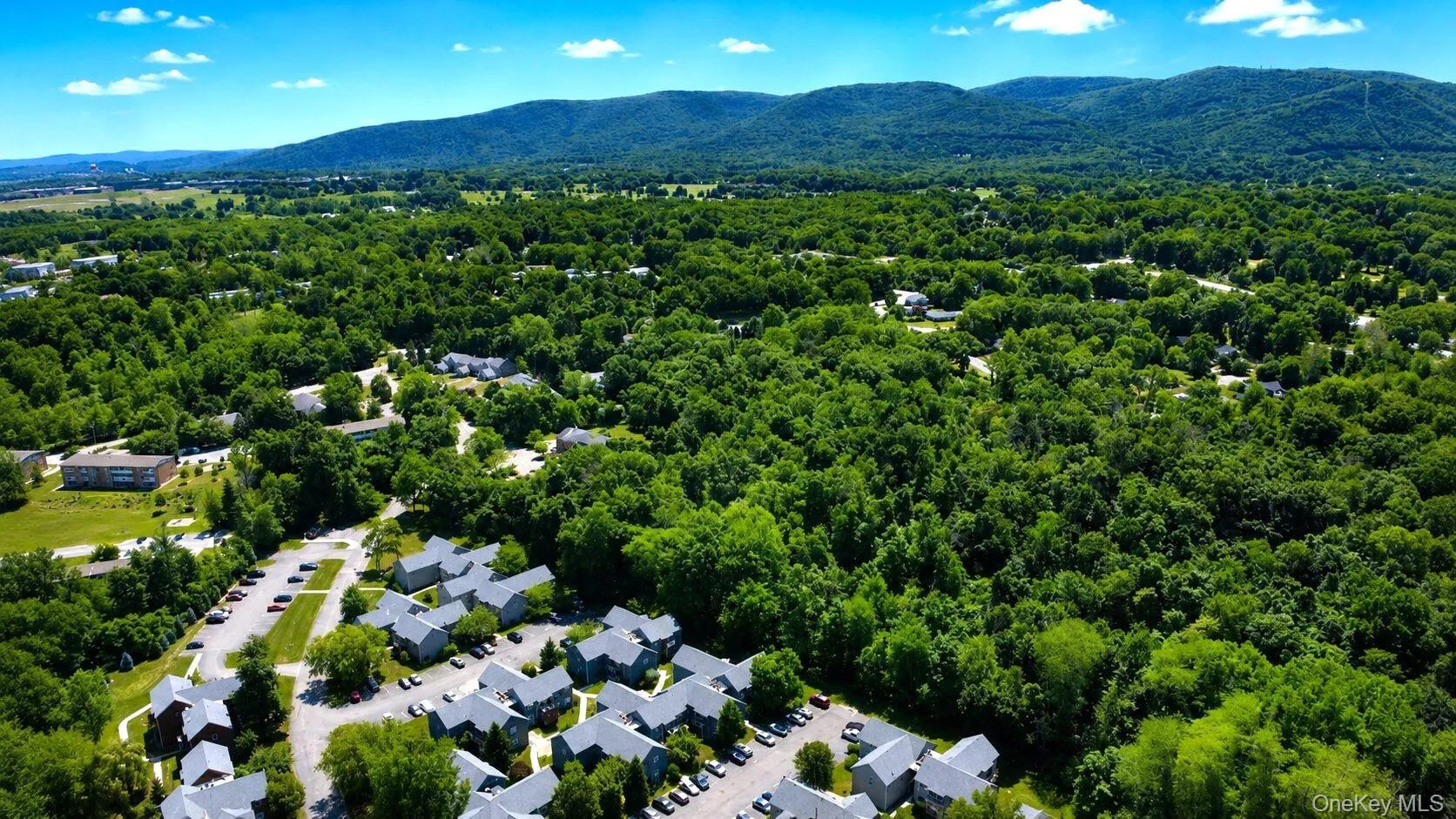 80 Sterling Street, Fishkill, NY, 1 Bedroom Bedrooms, 4 Rooms Rooms,1 BathroomBathrooms,Residential,For Rent,Sterling,0,1011521 80 Sterling Street, Fishkill, NY, 1 Bedroom Bedrooms, 4 Rooms Rooms,1 BathroomBathrooms,Residential,For Rent,Sterling,0,1011521