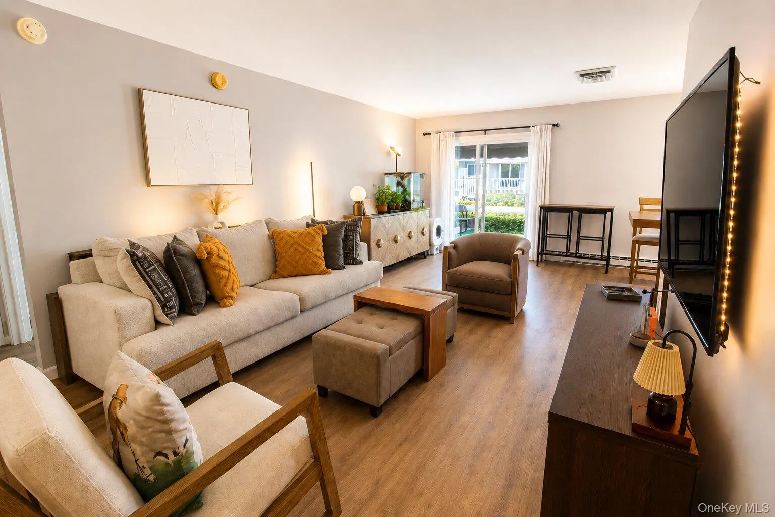 80 Sterling Street, Fishkill, NY, 1 Bedroom Bedrooms, 4 Rooms Rooms,1 BathroomBathrooms,Residential,For Rent,Sterling,0,1011521 80 Sterling Street, Fishkill, NY, 1 Bedroom Bedrooms, 4 Rooms Rooms,1 BathroomBathrooms,Residential,For Rent,Sterling,0,1011521