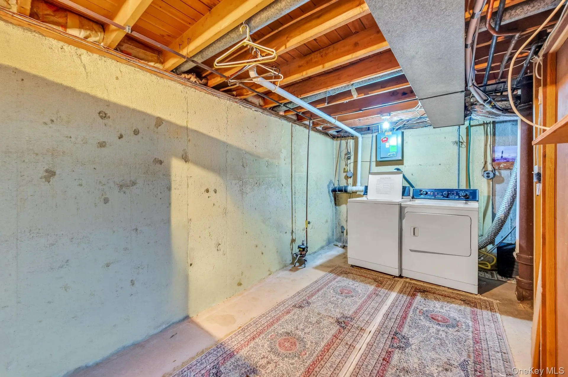 256 4th Street, Babylon, NY, 2 Bedrooms Bedrooms, 4 Rooms Rooms,1 BathroomBathrooms,Residential,For Rent,4th,0,1011522 256 4th Street, Babylon, NY, 2 Bedrooms Bedrooms, 4 Rooms Rooms,1 BathroomBathrooms,Residential,For Rent,4th,0,1011522