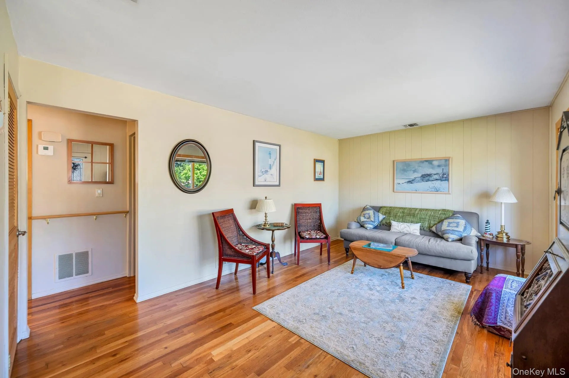 256 4th Street, Babylon, NY, 2 Bedrooms Bedrooms, 4 Rooms Rooms,1 BathroomBathrooms,Residential,For Rent,4th,0,1011522 256 4th Street, Babylon, NY, 2 Bedrooms Bedrooms, 4 Rooms Rooms,1 BathroomBathrooms,Residential,For Rent,4th,0,1011522
