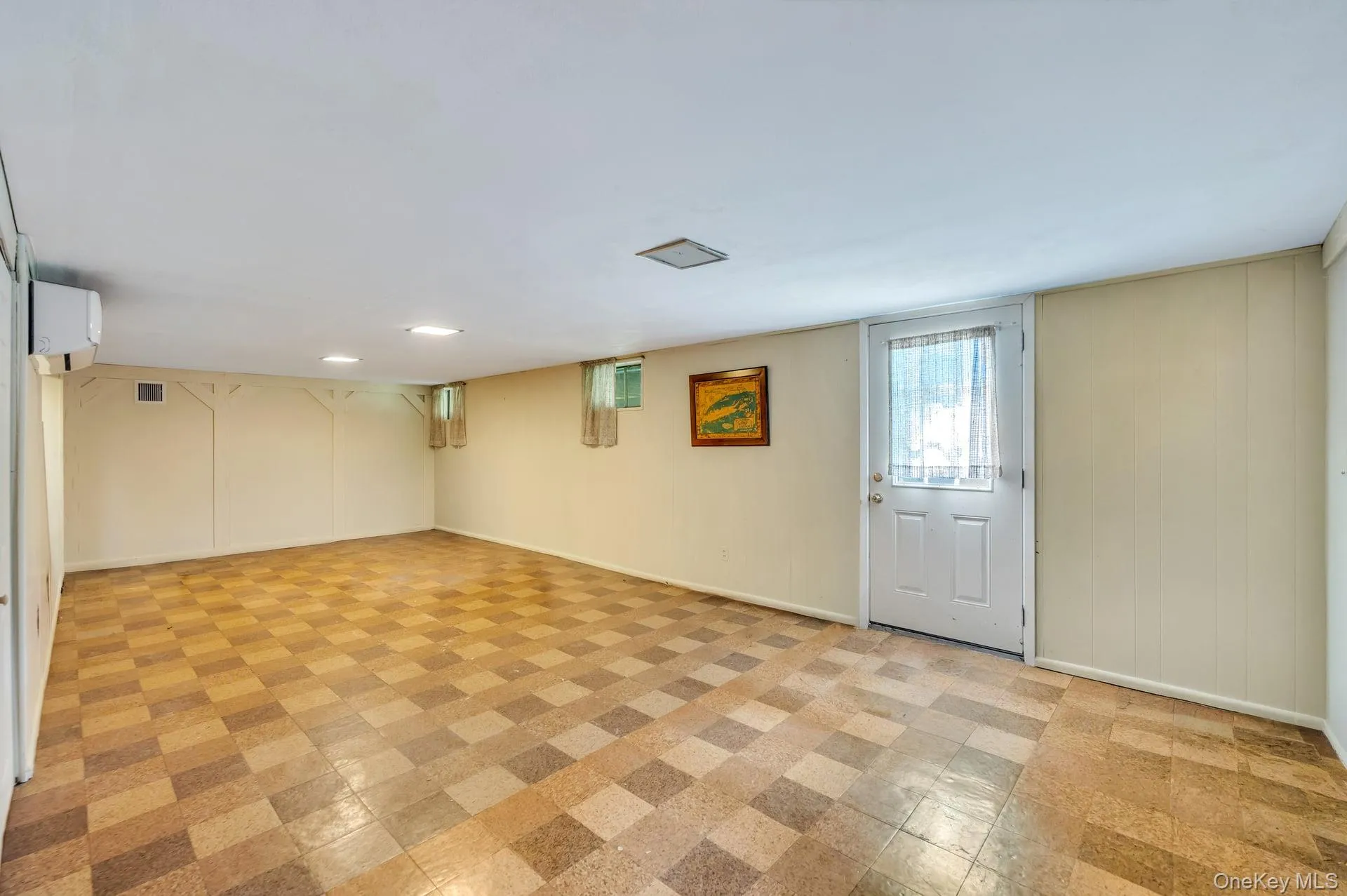 256 4th Street, Babylon, NY, 2 Bedrooms Bedrooms, 4 Rooms Rooms,1 BathroomBathrooms,Residential,For Rent,4th,0,1011522 256 4th Street, Babylon, NY, 2 Bedrooms Bedrooms, 4 Rooms Rooms,1 BathroomBathrooms,Residential,For Rent,4th,0,1011522