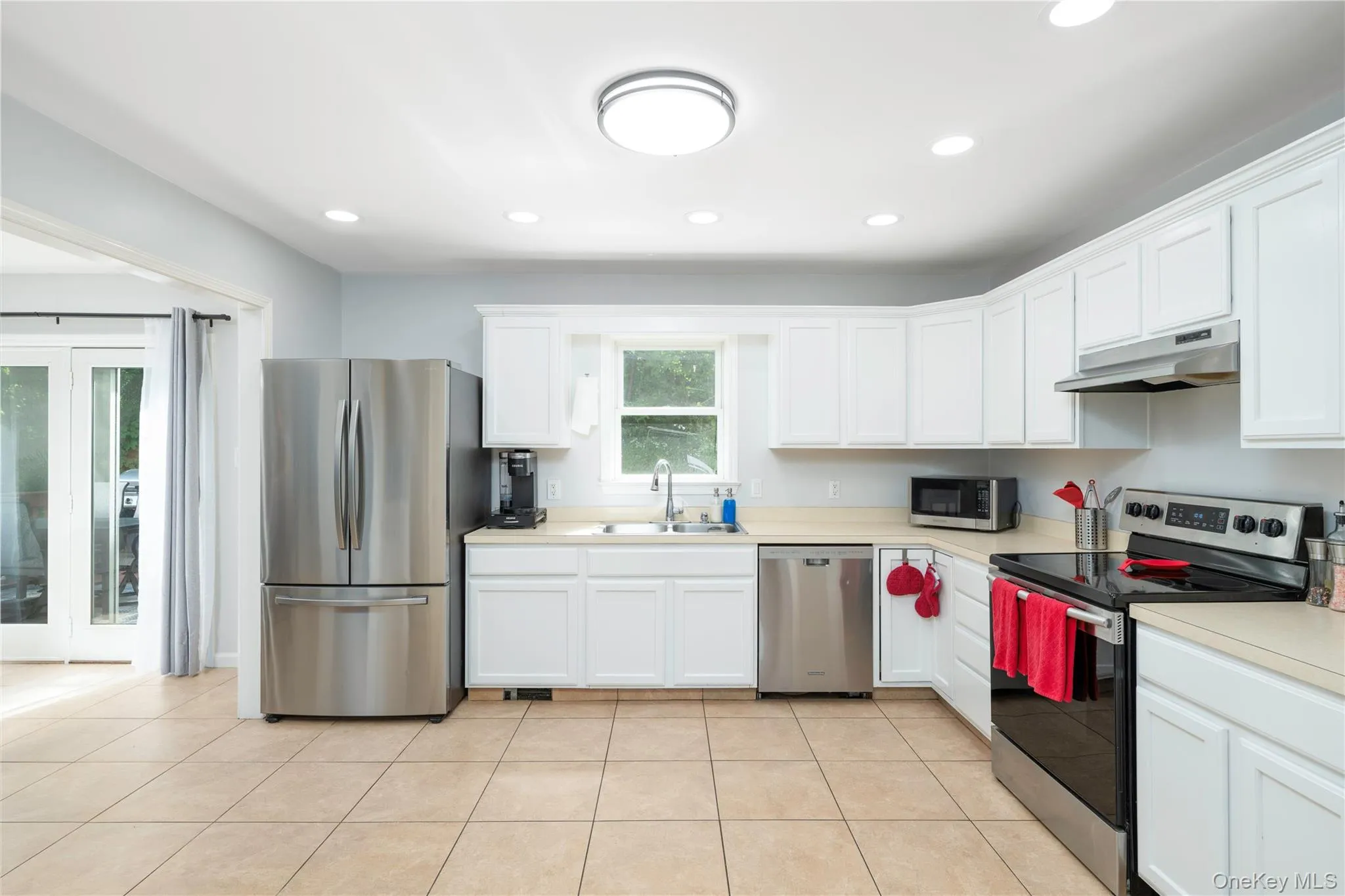 22 Elm Road, Cortlandt, NY, 2 Bedrooms Bedrooms, 8 Rooms Rooms,3 BathroomsBathrooms,Residential,For Rent,Elm,0,1011525 22 Elm Road, Cortlandt, NY, 2 Bedrooms Bedrooms, 8 Rooms Rooms,3 BathroomsBathrooms,Residential,For Rent,Elm,0,1011525