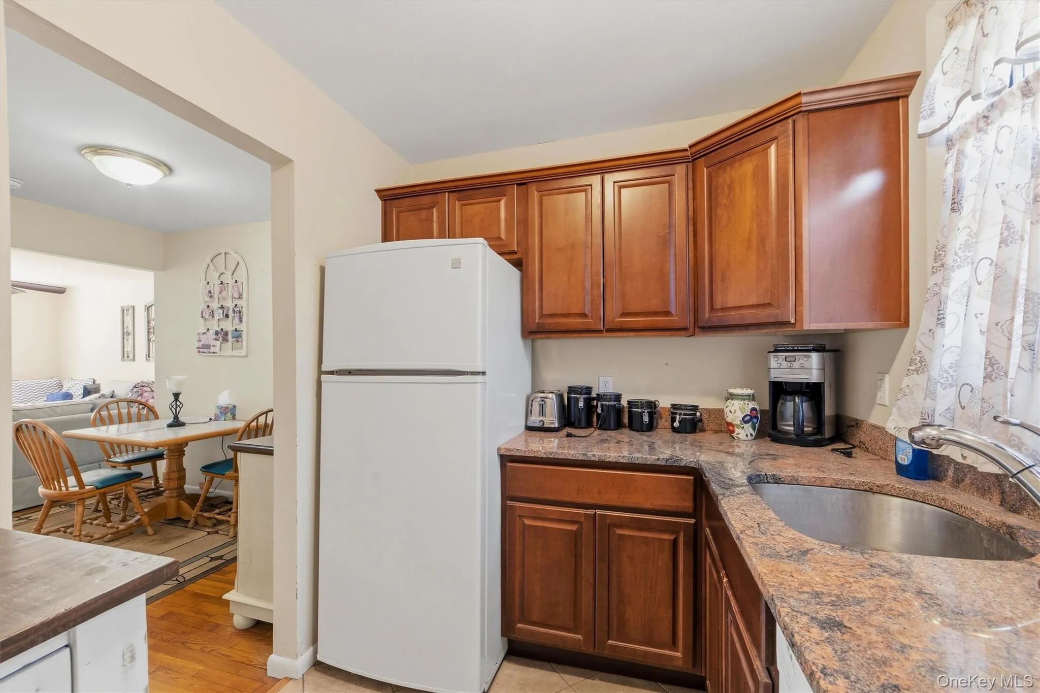 225 Schrade Road, Ossining, NY, 4 Rooms Rooms,1 BathroomBathrooms,Residential,For Rent,Schrade,0,1011526 225 Schrade Road, Ossining, NY, 4 Rooms Rooms,1 BathroomBathrooms,Residential,For Rent,Schrade,0,1011526