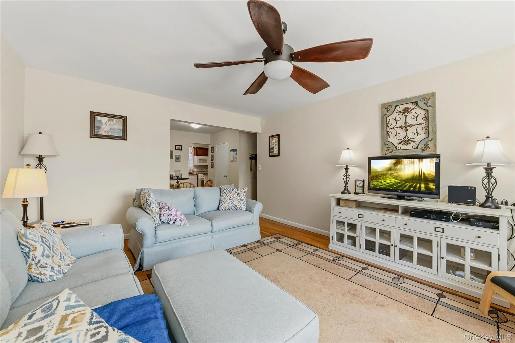 225 Schrade Road, Ossining, NY, 4 Rooms Rooms,1 BathroomBathrooms,Residential,For Rent,Schrade,0,1011526 225 Schrade Road, Ossining, NY, 4 Rooms Rooms,1 BathroomBathrooms,Residential,For Rent,Schrade,0,1011526
