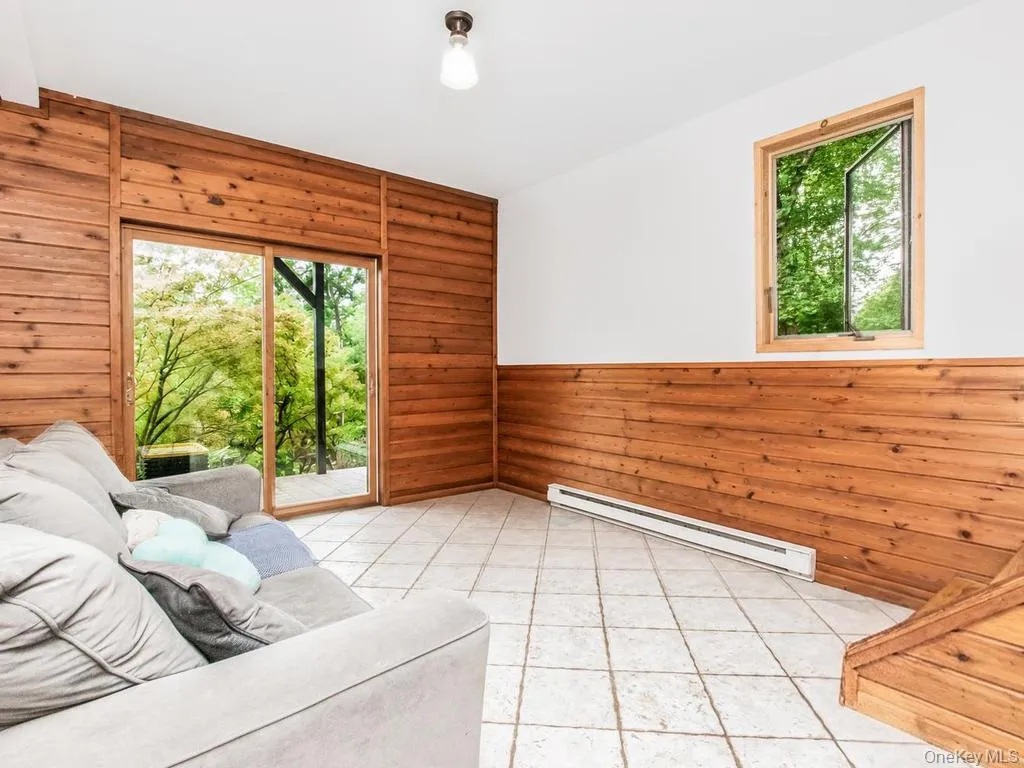 20 Ernst Road, Cortlandt, NY, 3 Bedrooms Bedrooms, 6 Rooms Rooms,2 BathroomsBathrooms,Residential,For Rent,Ernst,0,KEY1011527 20 Ernst Road, Cortlandt, NY, 3 Bedrooms Bedrooms, 6 Rooms Rooms,2 BathroomsBathrooms,Residential,For Rent,Ernst,0,KEY1011527