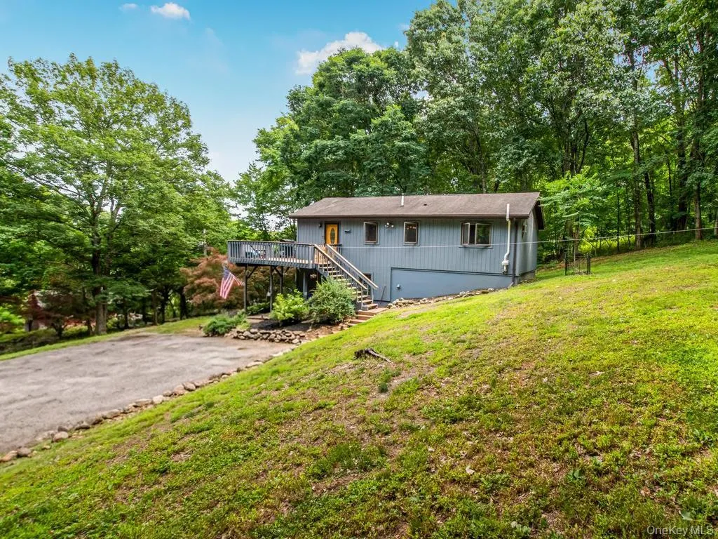 20 Ernst Road, Cortlandt, NY, 3 Bedrooms Bedrooms, 6 Rooms Rooms,2 BathroomsBathrooms,Residential,For Rent,Ernst,0,KEY1011527 20 Ernst Road, Cortlandt, NY, 3 Bedrooms Bedrooms, 6 Rooms Rooms,2 BathroomsBathrooms,Residential,For Rent,Ernst,0,KEY1011527