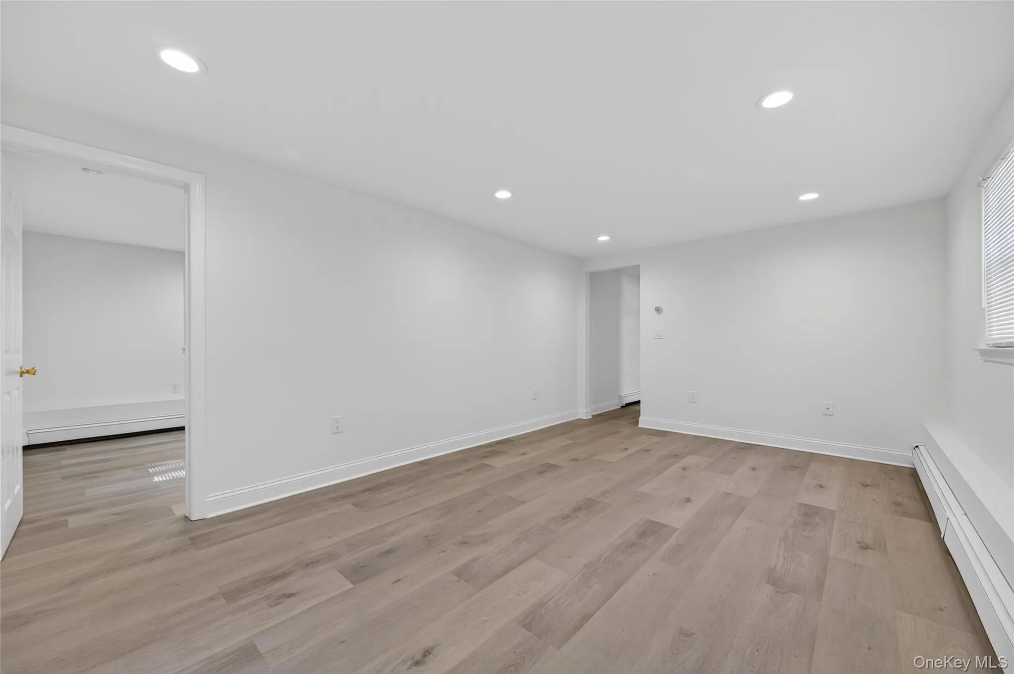 9 16th Street, Oyster Bay, NY, 4 Bedrooms Bedrooms, 8 Rooms Rooms,2 BathroomsBathrooms,Residential,For Rent,16th,0,1011536 9 16th Street, Oyster Bay, NY, 4 Bedrooms Bedrooms, 8 Rooms Rooms,2 BathroomsBathrooms,Residential,For Rent,16th,0,1011536