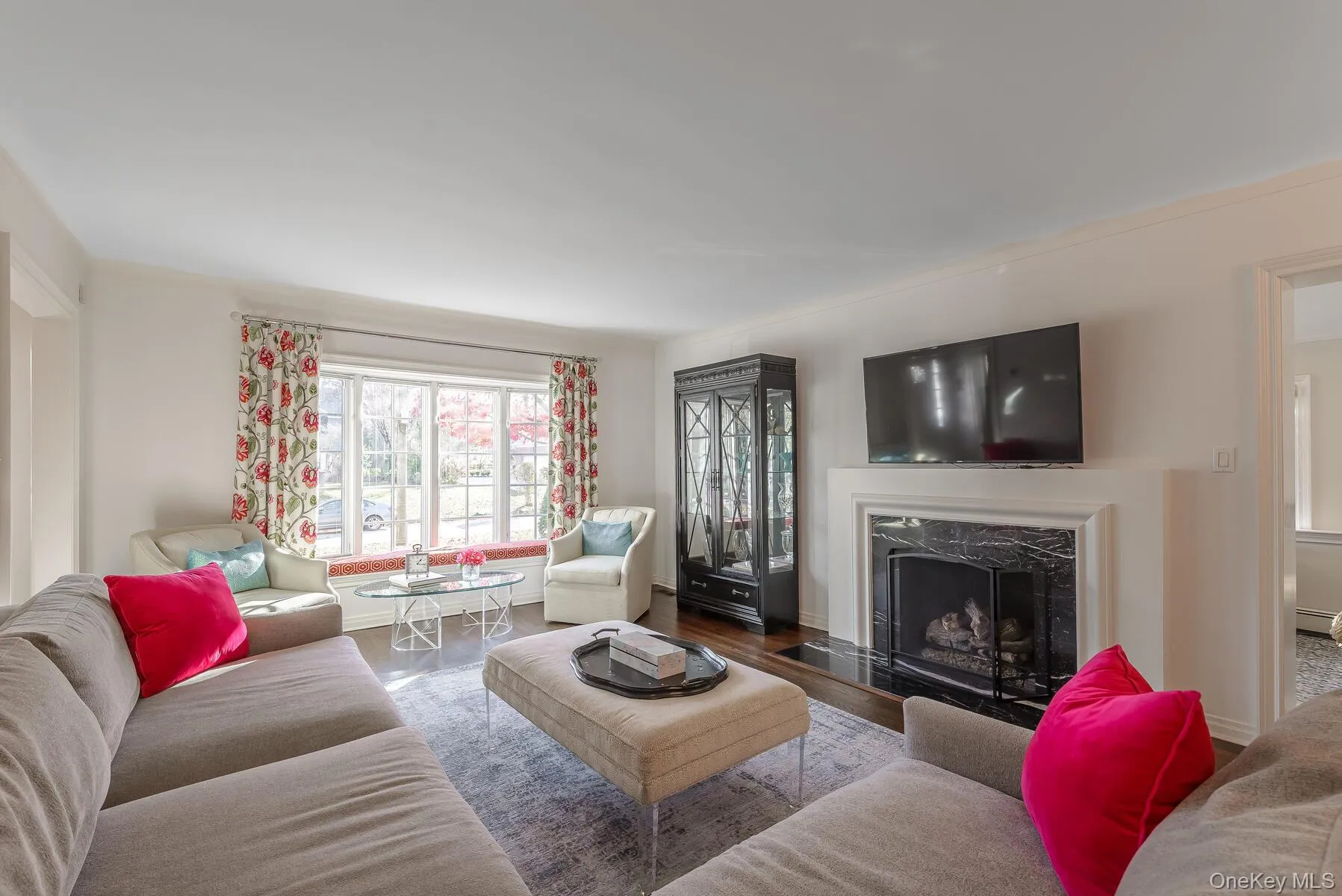 47 Whistler Road, North Hempstead, NY, 4 Bedrooms Bedrooms, 9 Rooms Rooms,3 BathroomsBathrooms,Residential Lease,For Rent,Whistler,0,1011539 47 Whistler Road, North Hempstead, NY, 4 Bedrooms Bedrooms, 9 Rooms Rooms,3 BathroomsBathrooms,Residential Lease,For Rent,Whistler,0,1011539